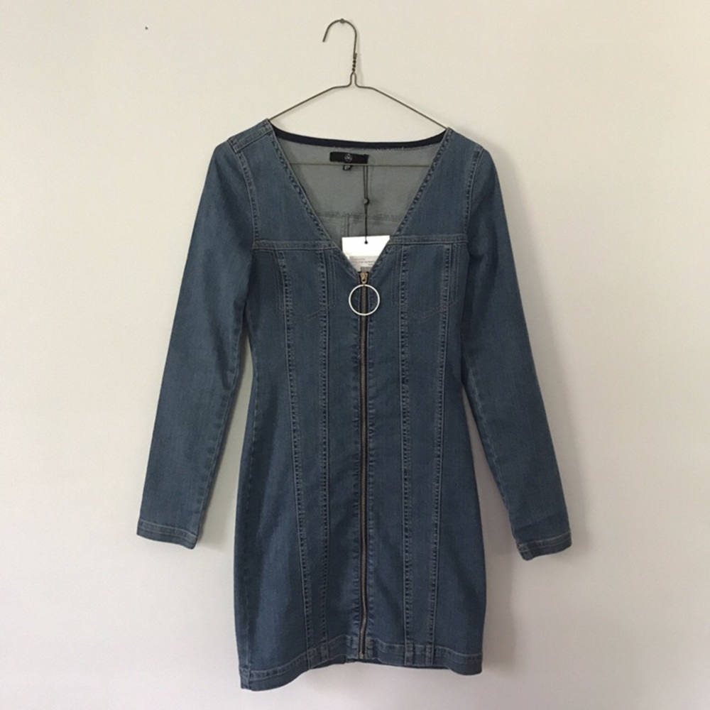 Missguided Zip-up Denim Dress!